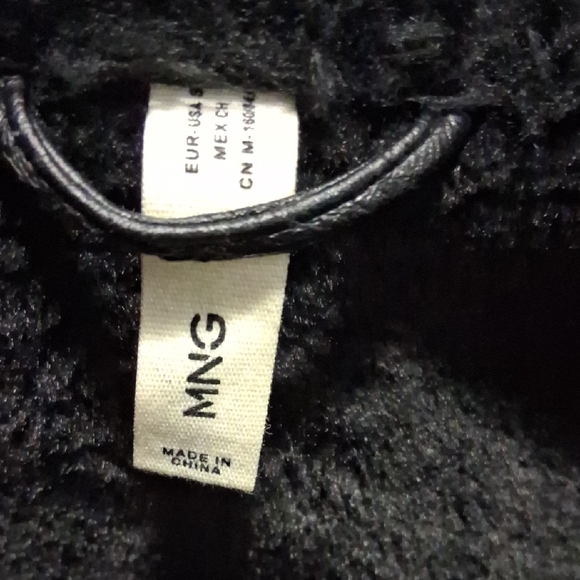 Mango Ladies Black Jacket - Picture 2 of 7